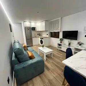 https://apartamento-juan-robledo-en-centro-ciudad-1-planta-d.es-andalucia.com